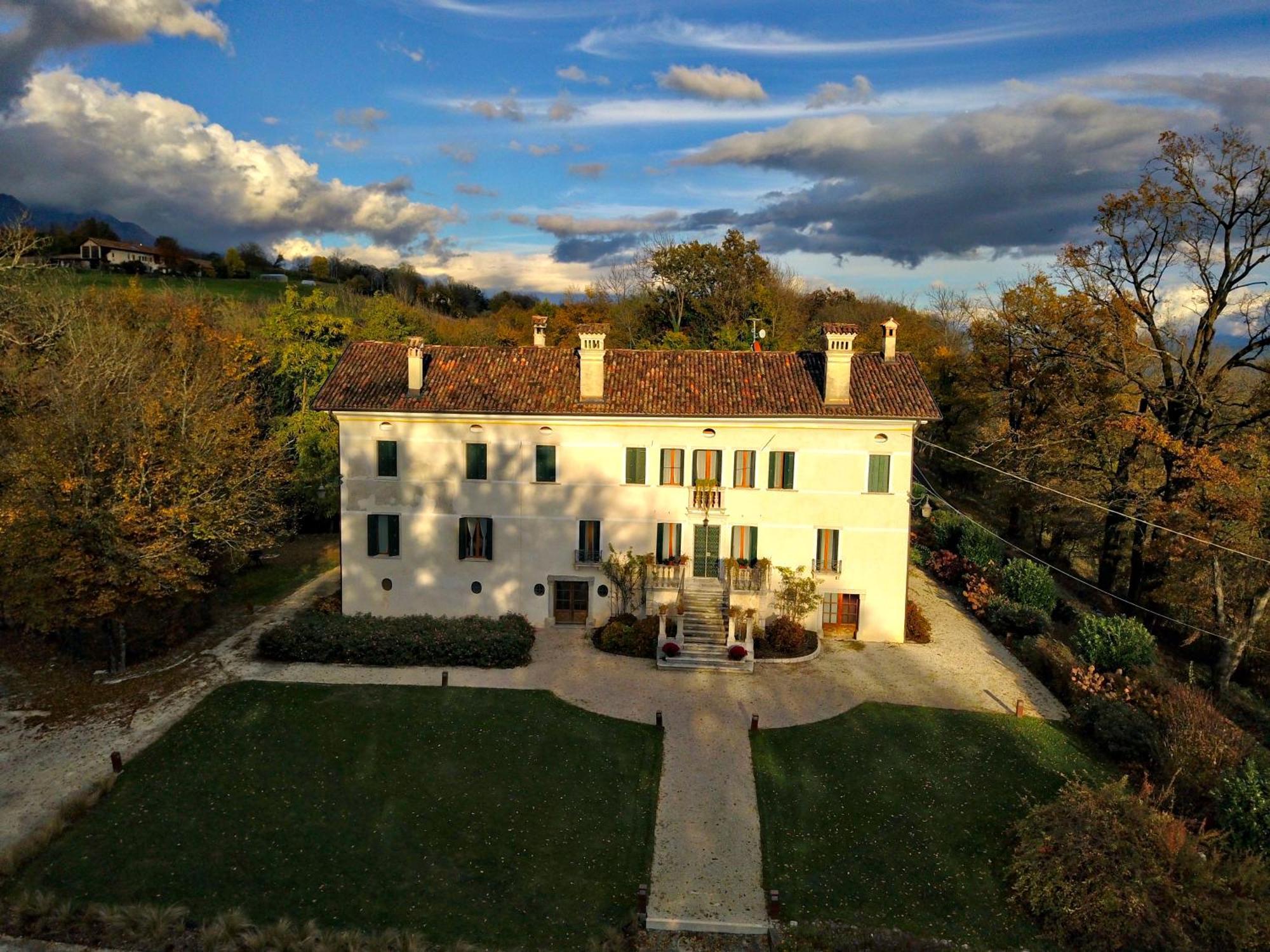 Villa San Liberale - Suites & Wellness - Villa Veneta Feltre Exterior photo